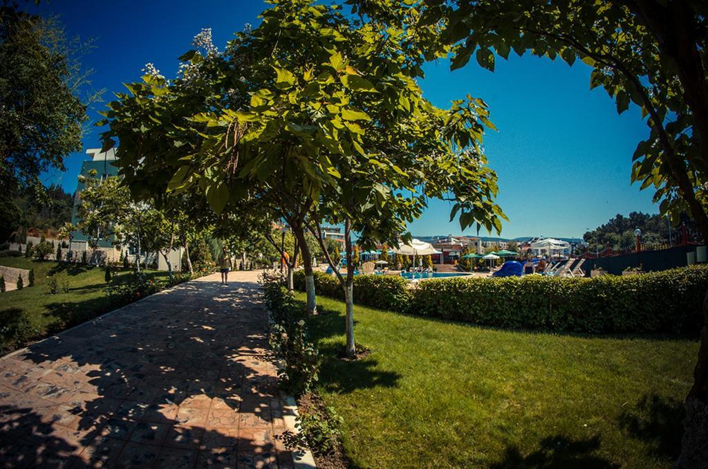 GT Green Fort Beach Apartments Slantschew brjag Exterior foto