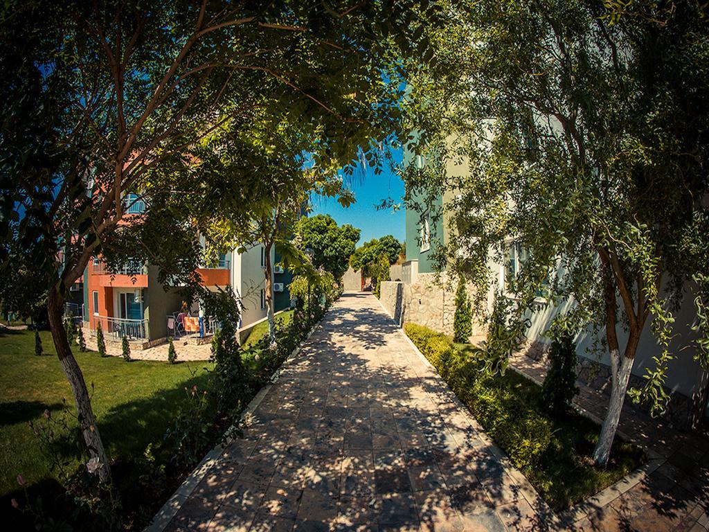 GT Green Fort Beach Apartments Slantschew brjag Exterior foto